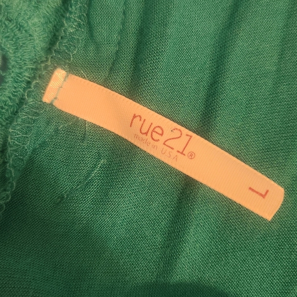 Rue 21 top - Picture 4 of 5